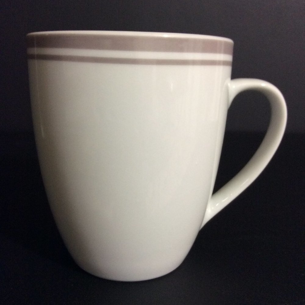 STRAWBERRY Street Coffee Mug Cup 12 Oz
